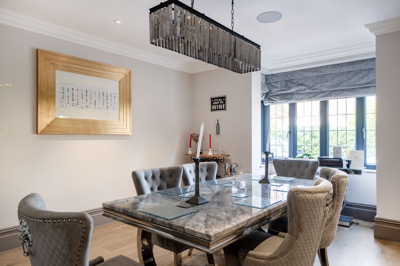 Dining- click for photo gallery